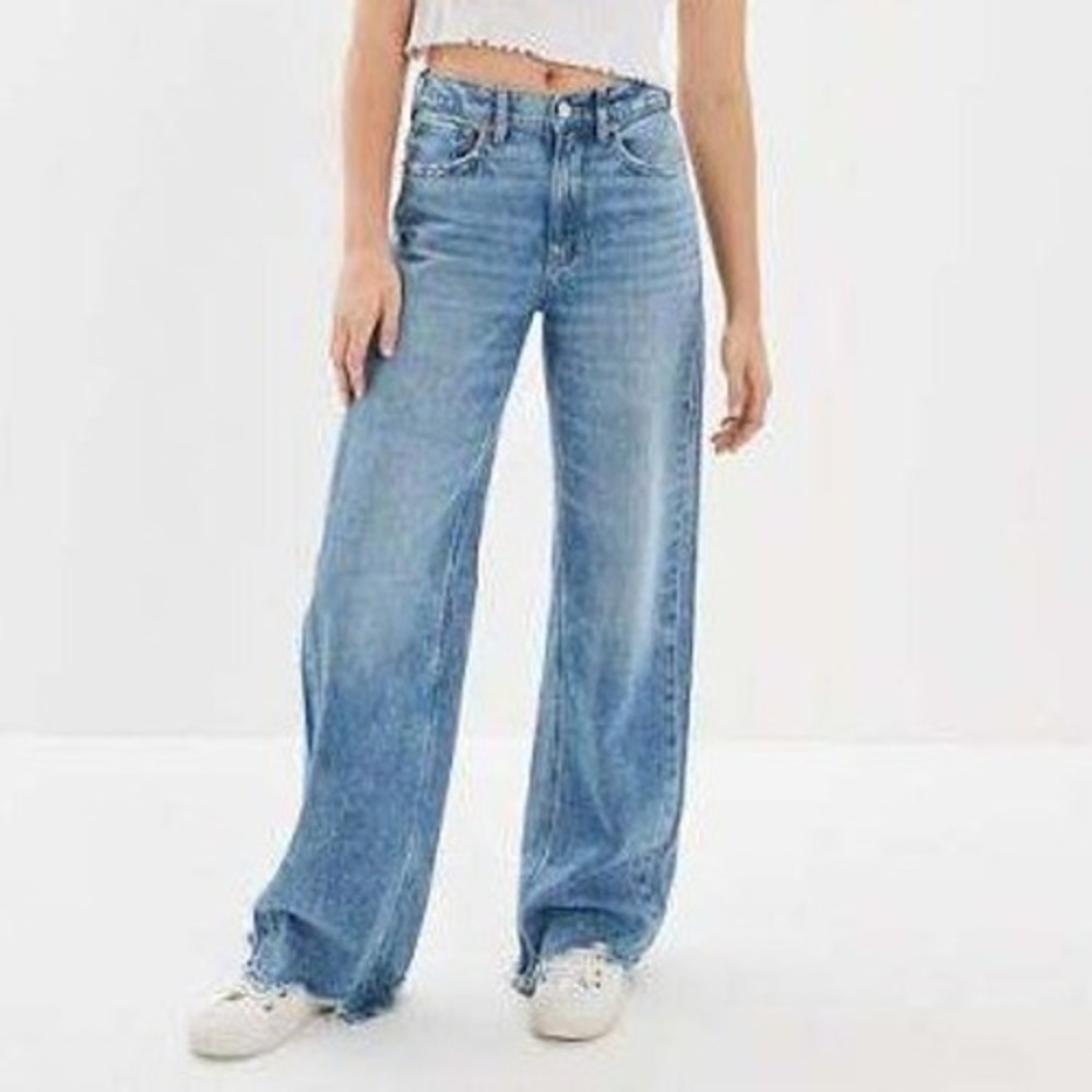 American Eagle 16 Jeans Super High Rise Baggy Wide Leg Raw Hem Blue Denim Grunge